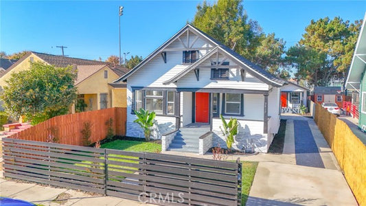 3917  S Harvard Blvd, Los Angeles, CA 90062 - Beds: 5 - Baths: 4