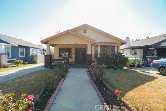 2024  W 41st St, Los Angeles, CA 90062 - Beds: 3 - Baths: 2