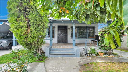 6101  Makee Ave, Los Angeles, CA 90001 - Beds: 9 - Baths: 5