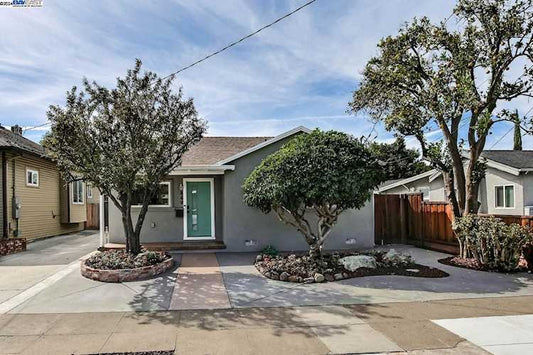 449 N 12th St, San Jose, CA 95112 - 3 Beds - 2 Baths - 1,012 Sq.Ft