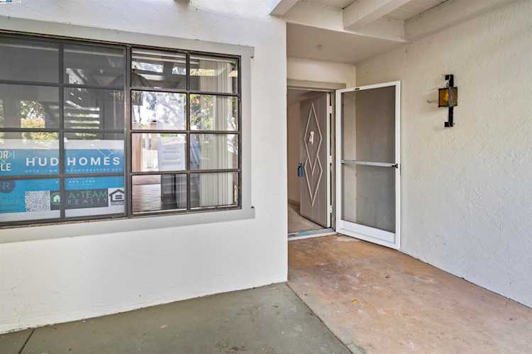 5424 Cribari Ct, San Jose, CA 95135 - 2 Beds - 2 Baths - 1,223 Sq.Ft