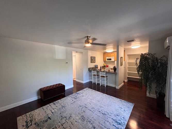 212 Stonegate Circle, San Jose, CA 95110 - 2 Beds - 1 Baths - 704 Sq.Ft