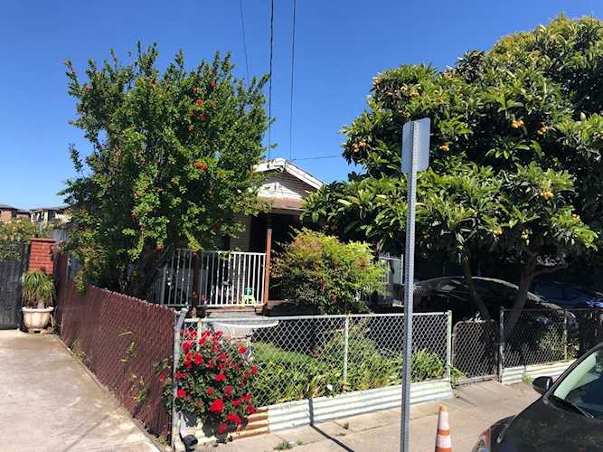 1024 N 12th Street, San Jose, CA 95112 - 2 Beds - 1 Baths - 652 Sq.Ft