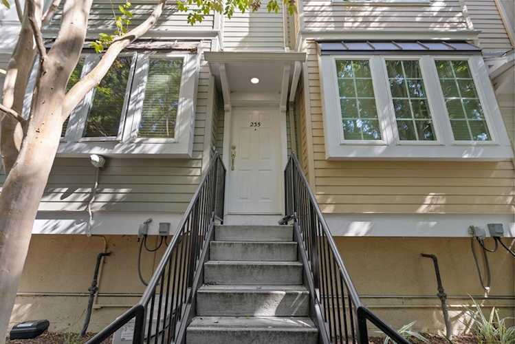 235 Kentdale Place, San Jose, CA 95126 - 4 Beds - 2 Baths - 1,581 Sq.Ft