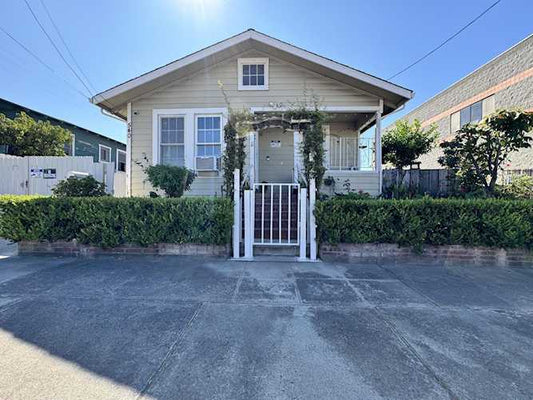 540 Horning Street, San Jose, CA 95112 - 5 Beds - 3 Baths - 1,086 Sq.Ft