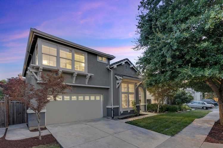 364 Gardenia Drive, San Jose, CA 95123 - 5 Beds - 3 Baths - 2,484 Sq.Ft