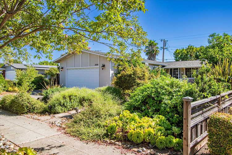 2864 Rustic Drive, San Jose, CA 95124 - 3 Beds - 2 Baths - 1,800 Sq.Ft