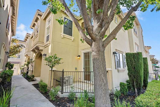 389 Casselino Drive #2, San Jose, CA 95136 - 2 Beds - 2 Baths - 1,264 Sq.Ft