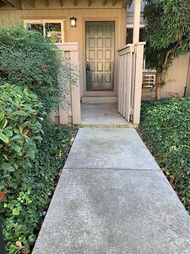 482 Coyote Creek, San Jose, CA 95116 - 2 Beds - 2 Baths - 849 Sq.Ft