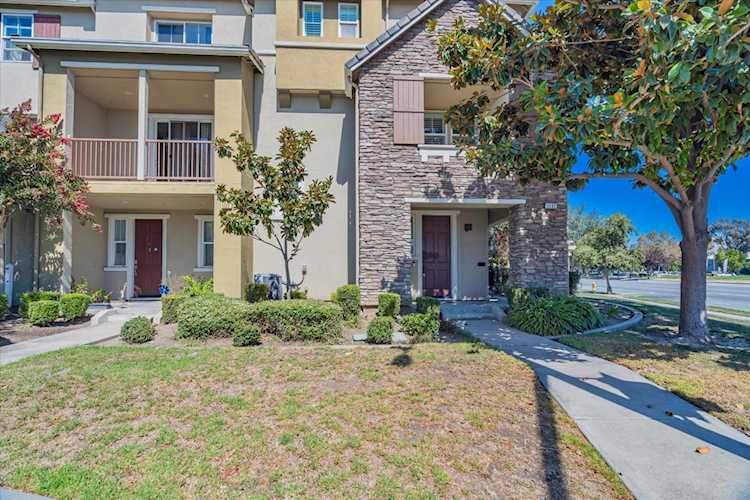 1137 Rock Avenue, San Jose, CA 95131 - 2 Beds - 2 Baths - 1,213 Sq.Ft