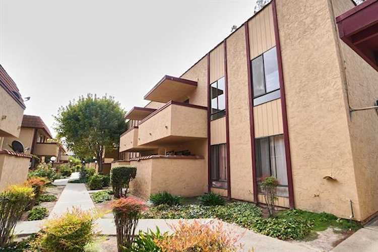 5336 Monterey Highway #21, San Jose, CA 95111 - 2 Beds - 2 Baths - 950 Sq.Ft