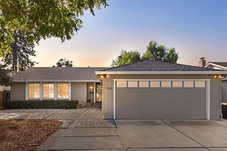 740 Glenburry Way, San Jose, CA 95123 - 4 Beds - 2 Baths - 1,321 Sq.Ft