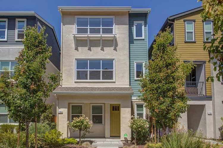 1782 Infinity Way, San Jose, CA 95122 - 4 Beds - 3 Baths - 2,317 Sq.Ft