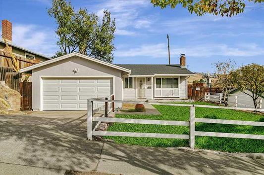 4850 Snow Drive, San Jose, CA 95111 - 3 Beds - 2 Baths - 990 Sq.Ft