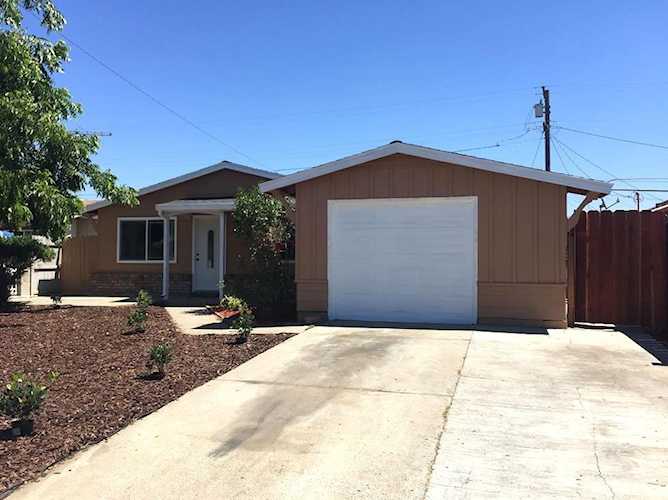 2070 Jamaica Way, San Jose, CA 95122 - 3 Beds - 2 Baths - 960 Sq.Ft