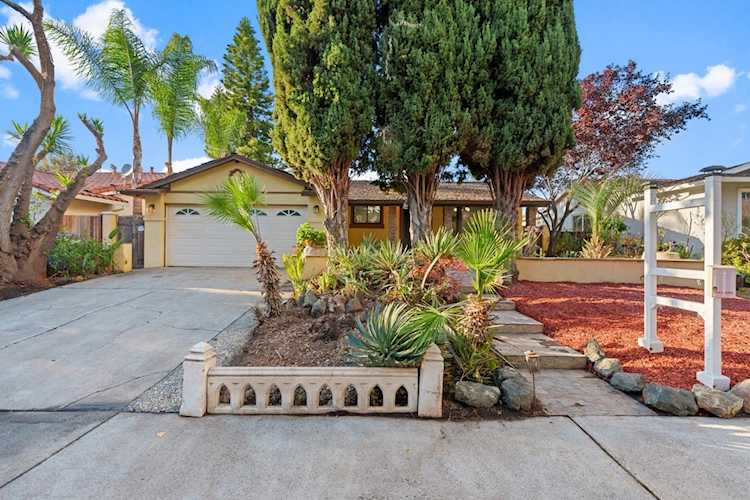 3049 Chippenham Drive, San Jose, CA 95132 - 3 Beds - 2 Baths - 1,450 Sq.Ft