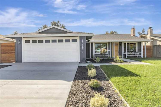 818 Sylvandale Avenue, San Jose, CA 95111 - 4 Beds - 2 Baths - 1,220 Sq.Ft