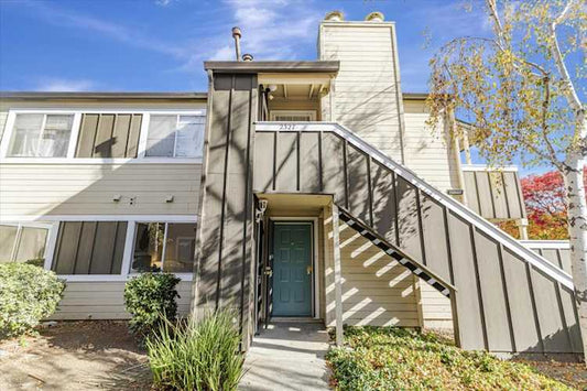 2325 Mclaughlin Avenue, San Jose, CA 95122 - 2 Beds - 2 Baths - 912 Sq.Ft