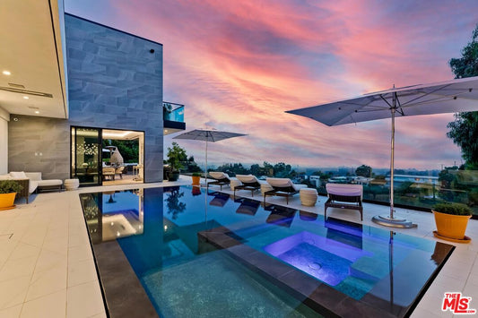 1225  Chickory Ln, Los Angeles, CA 90049, - Beds: 6 - Baths: 9