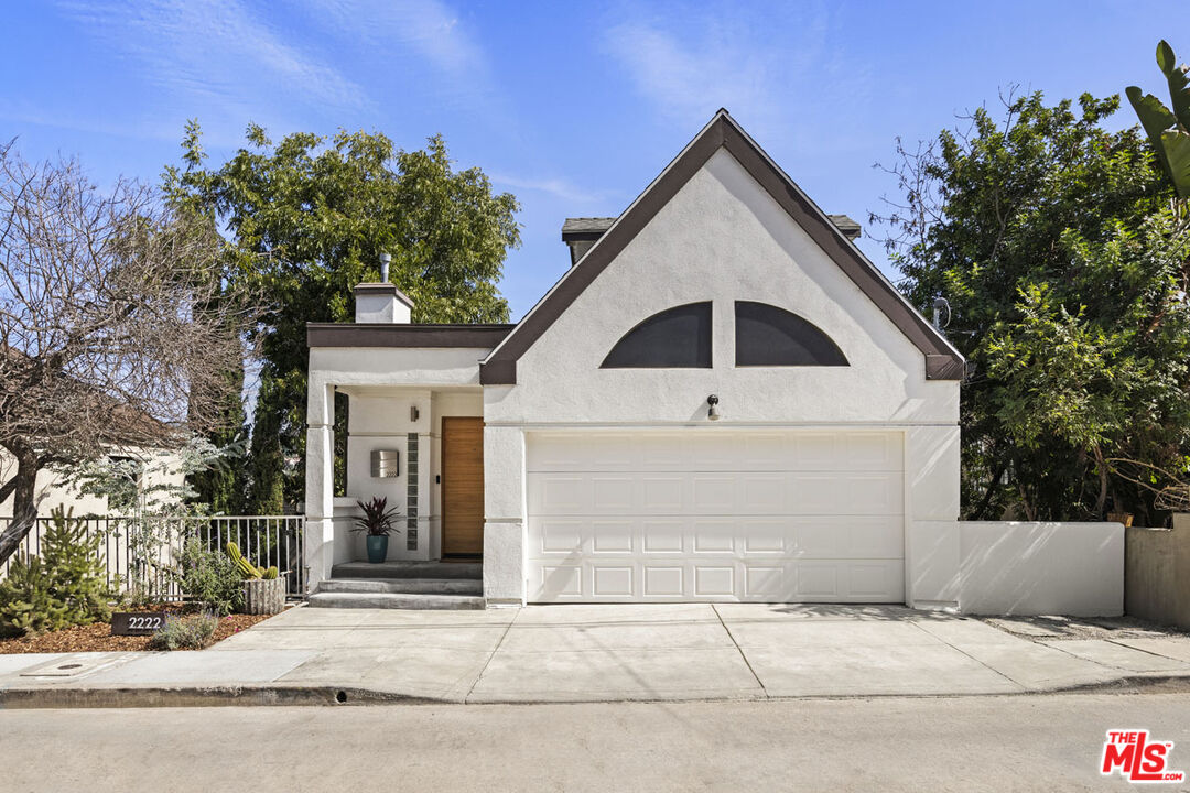 2222  Lyric Ave, Los Angeles, CA 90027, - Beds: 3 - Baths: 3