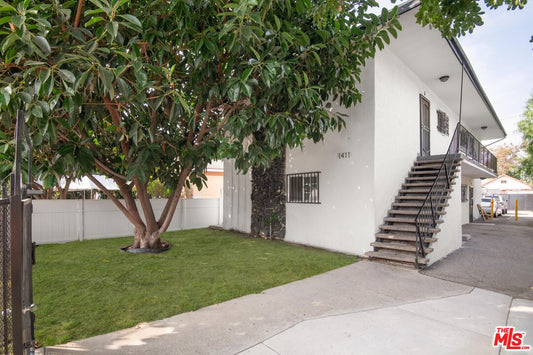 1411  W 39th St, Los Angeles, CA 90062, - Beds: 8 - Baths: 4