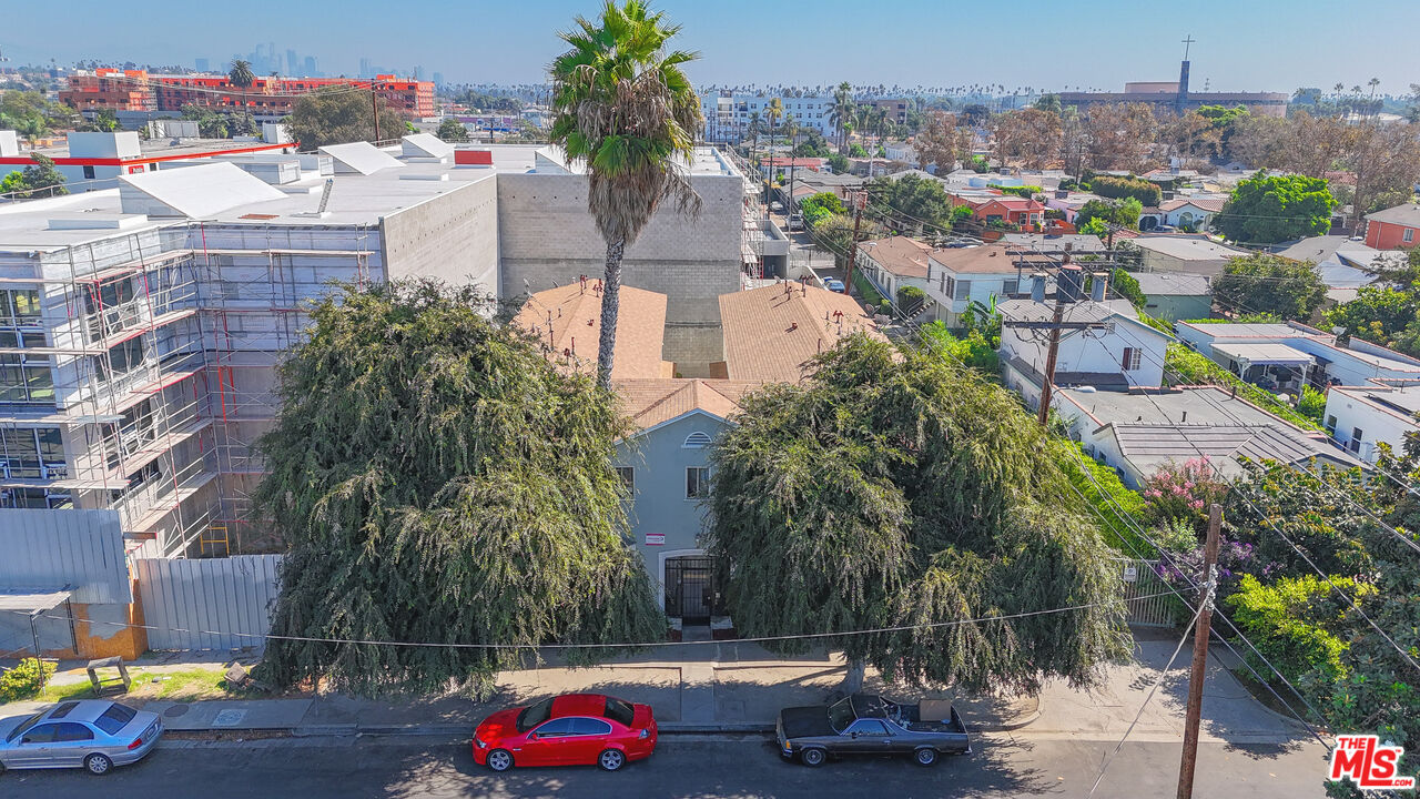 3406  Virginia Rd, Los Angeles, CA 90016, - Beds: 17 - Baths: 16