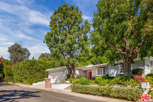 3108  Nichols Canyon Rd, Los Angeles, CA 90046 - Beds: 3 - Baths: 2