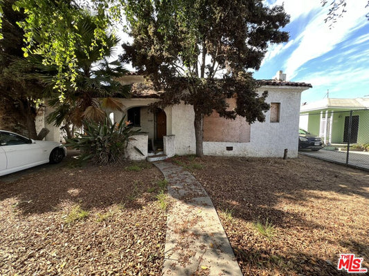 8779  S Hobart Blvd, Los Angeles, CA 90047 - Beds: 3 - Baths: 2