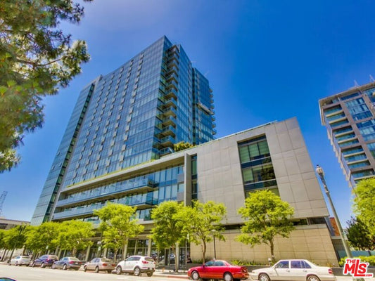 1155  S Grand Ave #105, Los Angeles, CA 90015 - Beds: 3 - Baths: 3