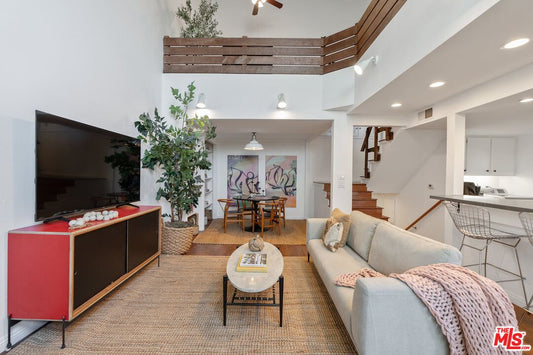 12806  Pacific Ave #6, Los Angeles, CA 90066 - Beds: 3 - Baths: 3