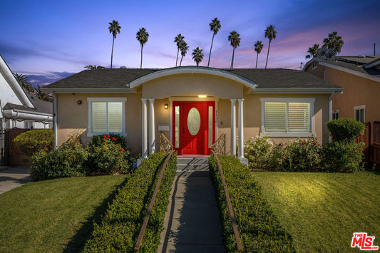 1138  S St Andrews Pl, Los Angeles, CA 90019 - Beds: 4 - Baths: 2