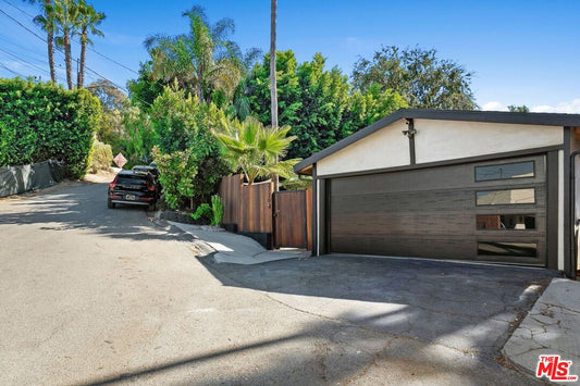 3720  Kinney St, Los Angeles, CA 90065 - Beds: 3 - Baths: 2