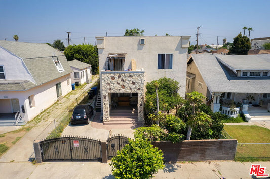 151  W 52nd St, Los Angeles, CA 90037 - Beds: 6 - Baths: 5