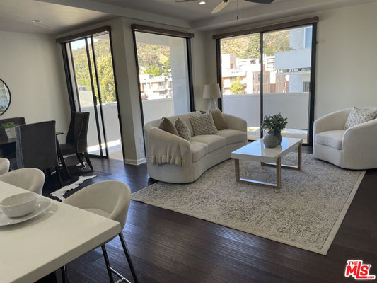 7250  Franklin Ave #910, Los Angeles, CA 90046 - Beds: 2 - Baths: 2