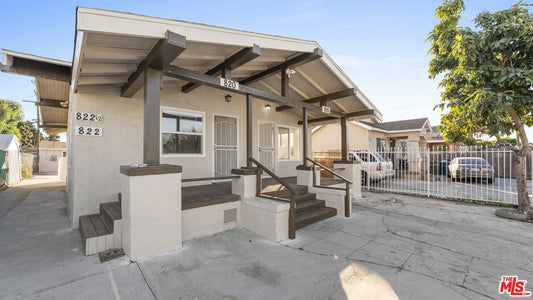 820  W 76th St, Los Angeles, CA 90044 - Beds: 5 - Baths: 4