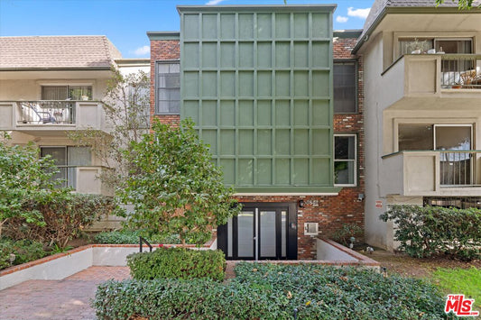 3640  Cardiff Ave #119, Los Angeles, CA 90034 - Beds: 2 - Baths: 2