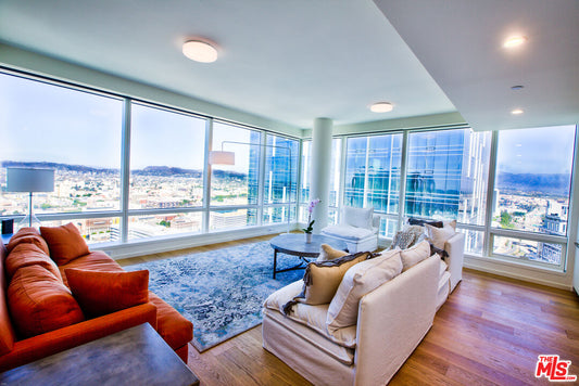 877  Francisco St #4102, Los Angeles, CA 90015 - Beds: 1 - Baths: 1