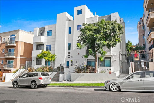 966  S St Andrews Pl, Los Angeles, CA 90019 - Beds: 2 - Baths: 2