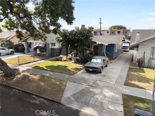 4183  S Hobart Blvd, Los Angeles, CA 90062 - Beds: 3 - Baths: 2