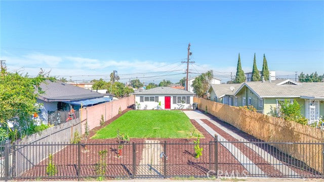 1533  E 87th St, Los Angeles, CA 90002 - Beds: 2 - Baths: 2