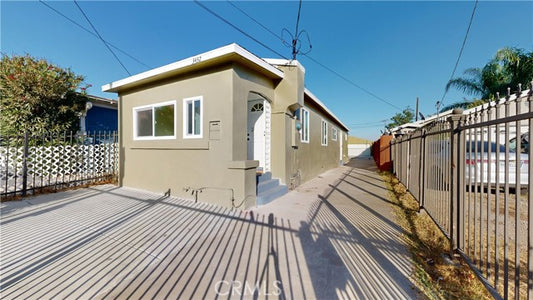 3432  Arlington Ave, Los Angeles, CA 90018, - Beds: 3 - Baths: 2