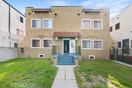 1136  Arapahoe St, Los Angeles, CA 90006 - Beds: 4 - Baths: 8