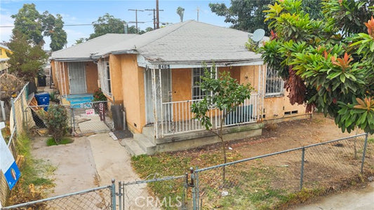 8471  Hooper #8469, Los Angeles, CA 90001, - Beds: 4 - Baths: 2