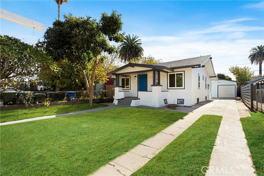 1434  W 70th St, Los Angeles, CA 90047 - Beds: 3 - Baths: 2