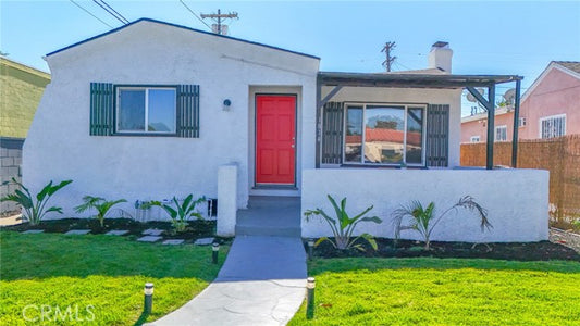 1814  W 68th St, Los Angeles, CA 90047 - Beds: 3 - Baths: 2