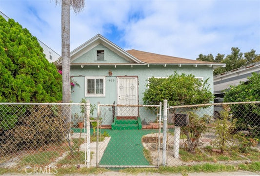 1839  W 20th St, Los Angeles, CA 90007, - Beds: 2 - Baths: 1