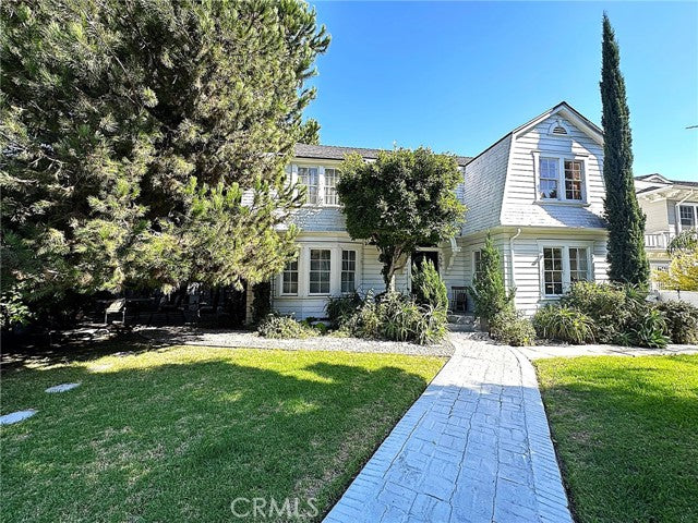 738  S Norton Ave, Los Angeles, CA 90005, - Beds: 3 - Baths: 3