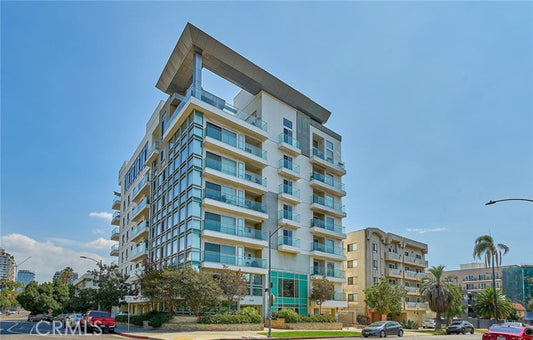 702  S Serrano Ave #405, Los Angeles, CA 90005 - Beds: 2 - Baths: 2