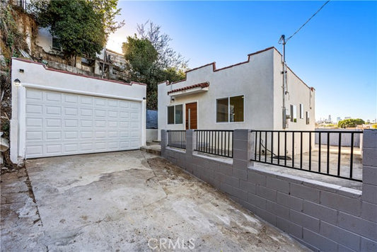 525  Camulos St, Los Angeles, CA 90033 - Beds: 2 - Baths: 1