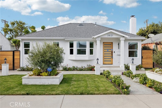 3821  S Muirfield Rd, Los Angeles, CA 90008 - Beds: 4 - Baths: 2